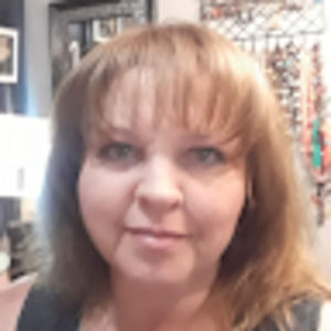 Meet your Posher, Juli